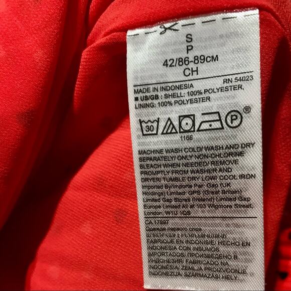 Banana Republic Red Puff Sleeve Top Size Small - Picture 7 of 12